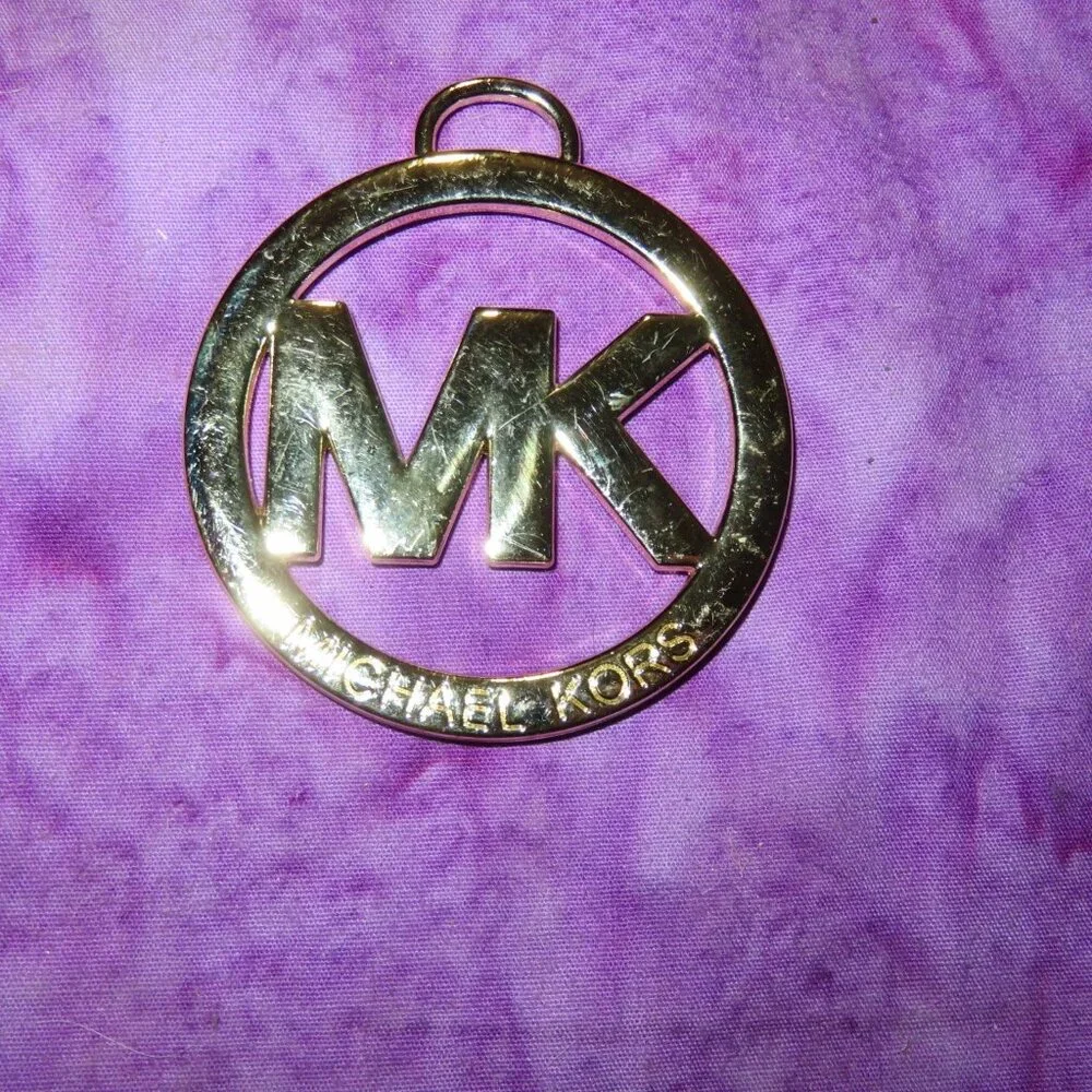 Michael Kors Medallions Bag Charms keychain